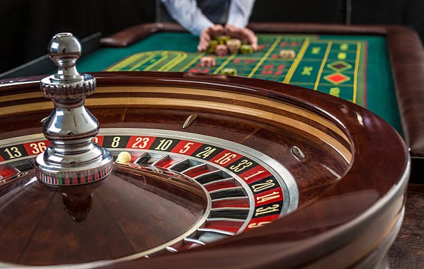 Big Time Gaming slot interface on makwin88 platform showing high-volatility game tiles